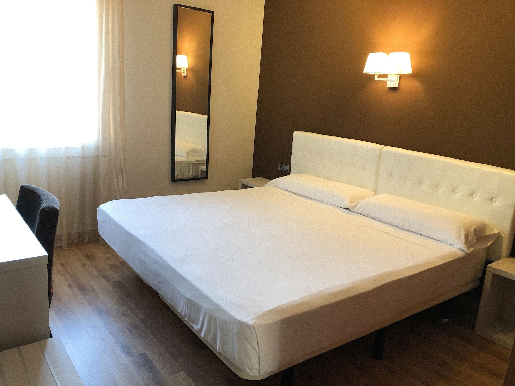 Marina Tossa Otel Tossa de Mar Dış mekan fotoğraf