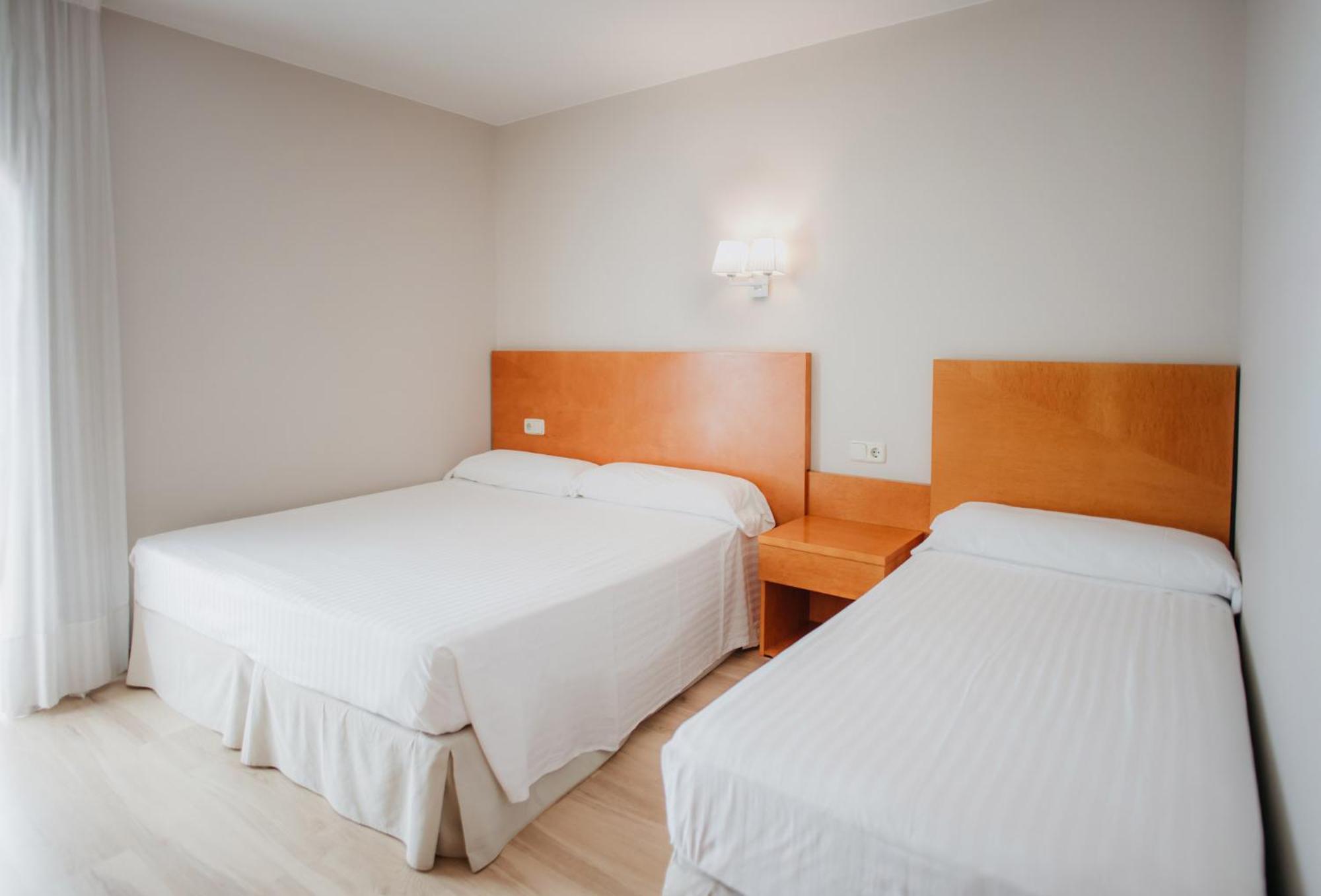 Marina Tossa Otel Tossa de Mar Oda fotoğraf
